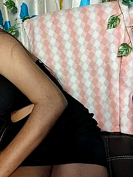 Snapshot of Reena_Singh53 chatting on March 17, 2:23 pm Reena Singh53 online show from March 17, 2:23 pm