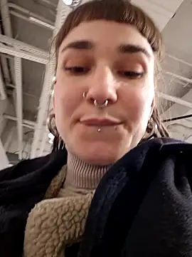 FoxRineHelen online show from January 4, 11:22 am