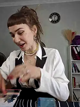 FoxRineHelen online show from February 17, 3:09 pm