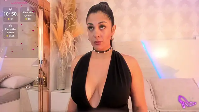 IvannaAnggel online show from October 16, 2:07 pm