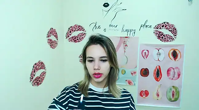  StAcY online show from December 8, 7:37 am