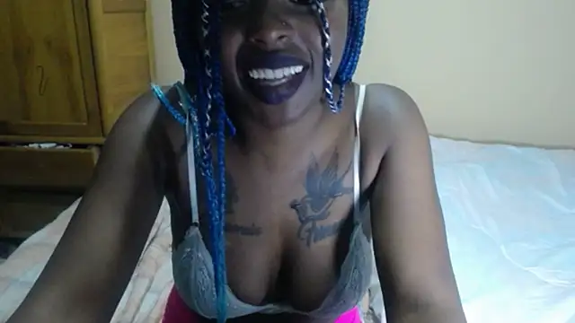  Zooee online show from February 9, 11:04 pm