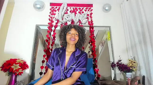 Snapshot of sara_williams01 chatting on February 18, 7:19 pm sara williams01 online show from February 18, 7:19 pm