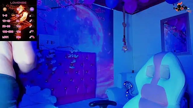 Bruja  Scarlata online show from February 7, 11:34 am