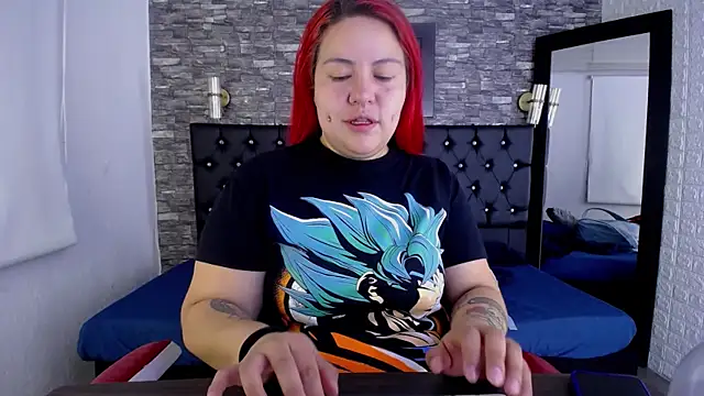 Bruja  Scarlata online show from February 26, 11:20 am