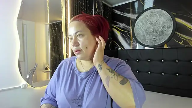 Bruja  Scarlata online show from October 9, 10:13 am