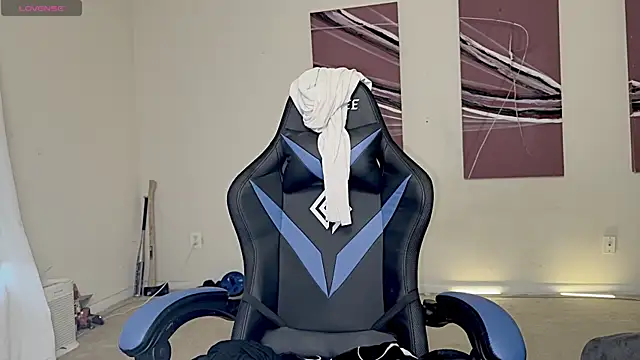 VeronicaRonnieTaylor online show from December 4, 12:36 pm