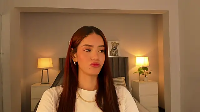 Snapshot of Madie__collins chatting on January 28, 12:11 pm Madie collins online show from January 28, 12:11 pm