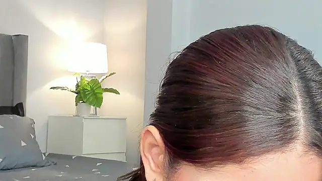 Snapshot of Madie__collins chatting on March 13, 6:01 pm Madie collins online show from March 13, 6:01 pm