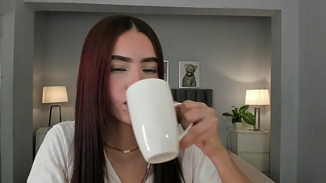 Snapshot of Madie__collins chatting on March 21, 11:44 am Madie collins online show from March 21, 11:44 am