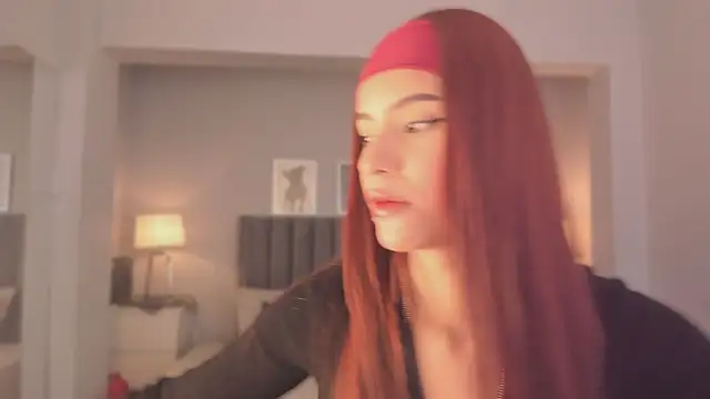 Snapshot of Madie__collins chatting on September 13, 9:53 am Madie collins online show from September 13, 9:53 am