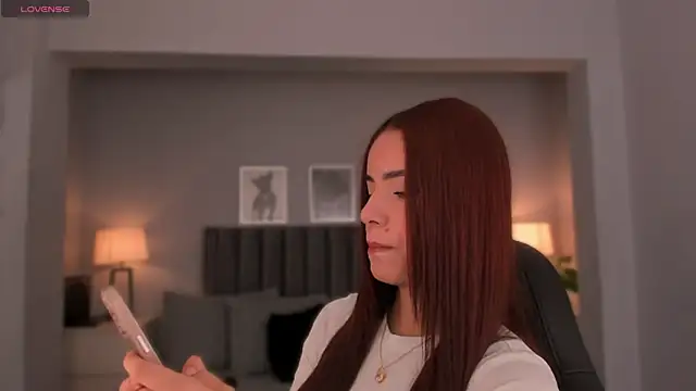 Snapshot of Madie__collins chatting on September 17, 10:17 am Madie collins online show from September 17, 10:17 am