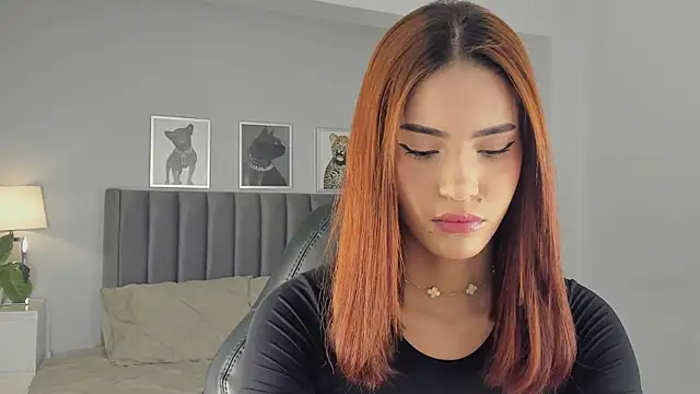 Snapshot of Madie__collins chatting on November 13, 11:42 am Madie collins online show from November 13, 11:42 am