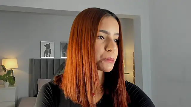 Snapshot of Madie__collins chatting on November 20, 11:32 am Madie collins online show from November 20, 11:32 am