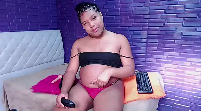 ShanayaKops online show from January 29, 1:07 pm