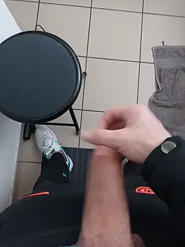 casper0303 online show from January 14, 12:56 pm