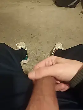 casper0303 online show from March 2, 10:59 pm