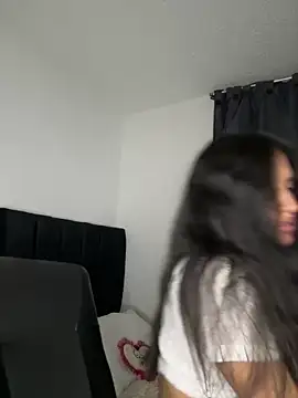 Dulceeany online show from January 21, 3:59 am