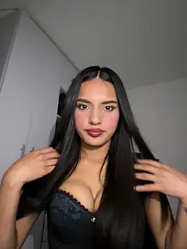 Dulceeany online show from November 18, 2:28 am