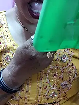 Urmila bhabhii online show from March 9, 9:13 am