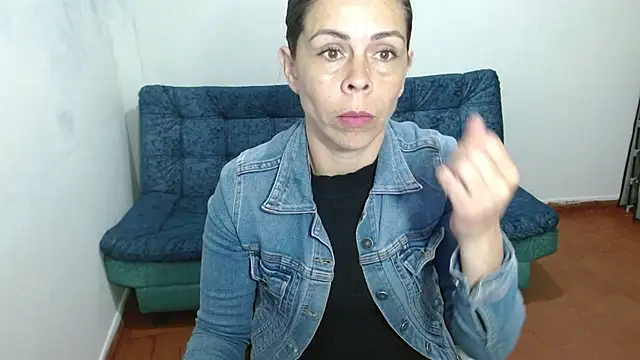 Marilyn xxxx online show from October 12, 10:42 pm