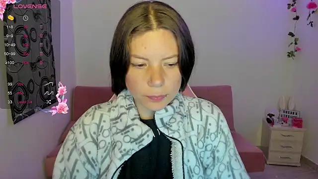 Susana garcia  online show from December 7, 1:03 am