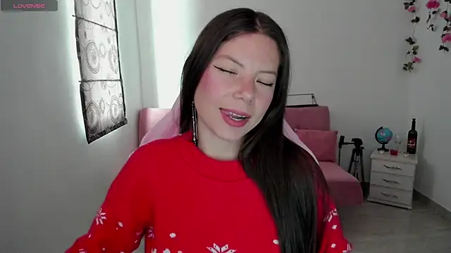 Susana garcia  online show from March 11, 8:09 pm