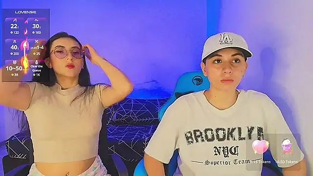 Snapshot of aron_wi chatting on January 8, 5:16 am aron wi online show from January 8, 5:16 am