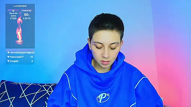 Snapshot of aron_wi chatting on January 26, 9:07 pm aron wi online show from January 26, 9:07 pm