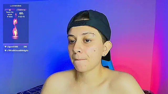 Snapshot of aron_wi chatting on January 29, 11:20 am aron wi online show from January 29, 11:20 am