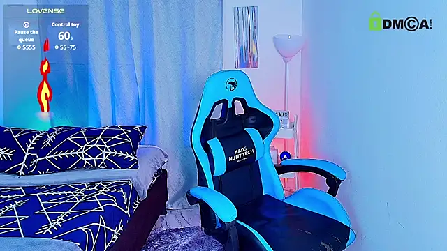 Snapshot of aron_wi chatting on September 16, 12:00 am aron wi online show from September 16, 12:00 am