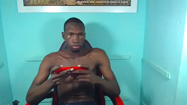 Snapshot of black30cmdick chatting on October 28, 3:36 pm black30cmdick online show from October 28, 3:36 pm