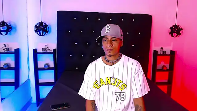 Snapshot of Mowgli_FFun chatting on September 23, 3:09 am Mowgli FFun online show from September 23, 3:09 am