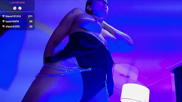 Lizzymontanaa online show from December 30, 1:58 am