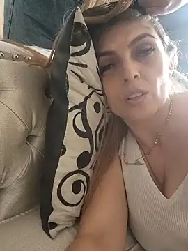 Lizzymontanaa online show from November 16, 3:50 pm