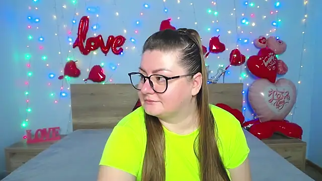 ZannaDreil online show from February 20, 7:08 pm