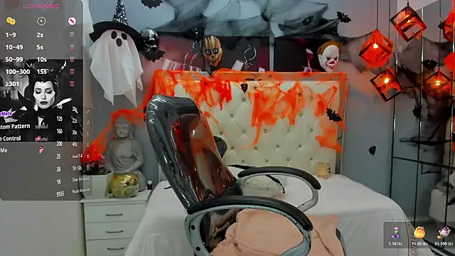 miranda vegaa online show from October 29, 11:28 pm