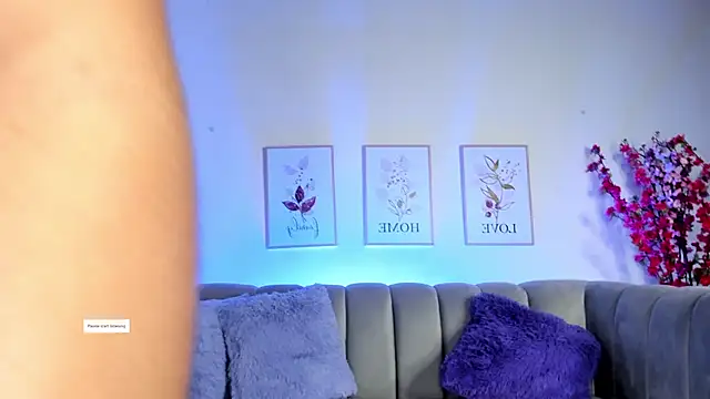 Snapshot of Harmony_Malkova chatting on January 6, 12:16 am Harmony Malkova online show from January 6, 12:16 am