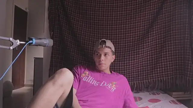 Tony Hoffa online show from December 13, 5:43 pm