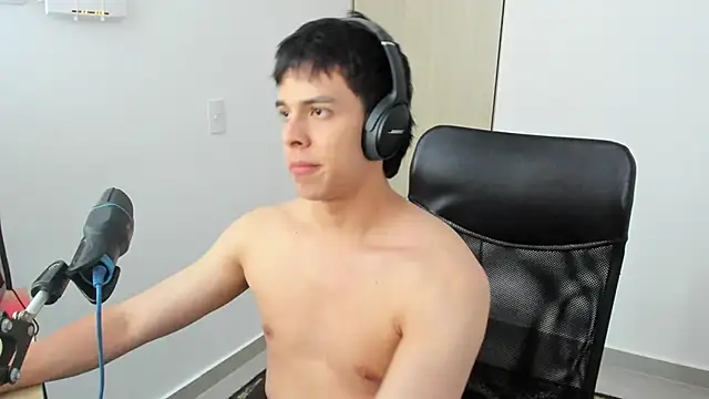 Tony Hoffa online show from March 10, 11:06 pm