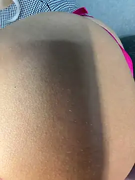 MiloTheName online show from October 30, 6:04 am