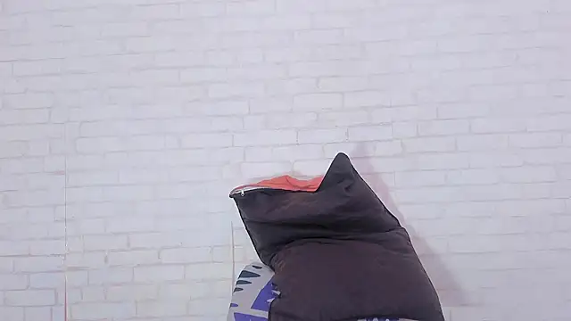 Tiffany mendez online show from March 1, 12:12 pm