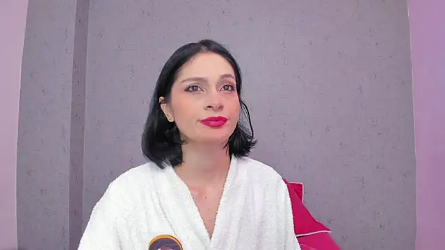 Tiffany mendez online show from October 3, 12:13 pm