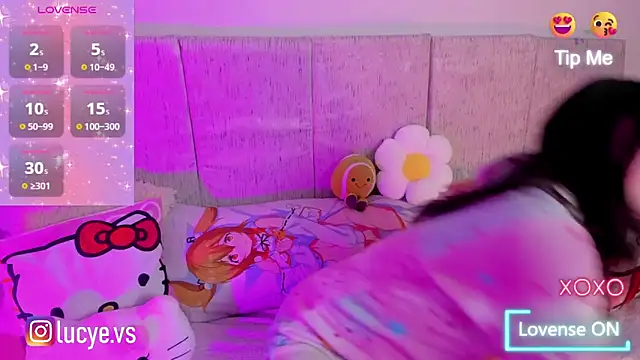 LucyEvans  online show from September 18, 3:30 am