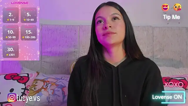 LucyEvans  online show from September 19, 6:04 am