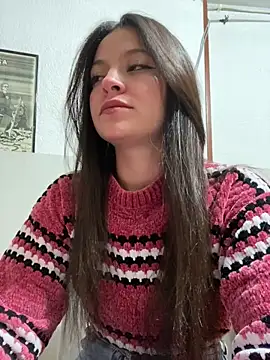 LucyEvans  online show from October 21, 3:51 am