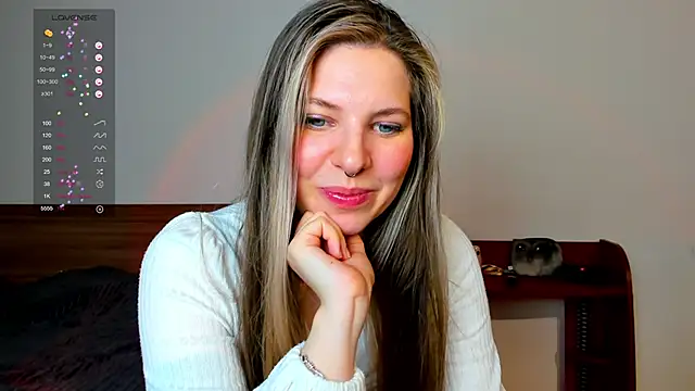 Snapshot of Annie_aww chatting on February 1, 9:51 pm Annie aww online show from February 1, 9:51 pm