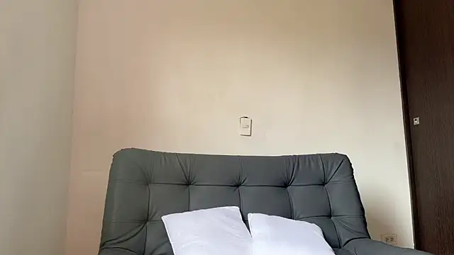 Snapshot of Saturno_v chatting on March 12, 5:07 pm Saturno v online show from March 12, 5:07 pm