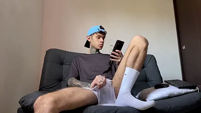 Snapshot of Saturno_v chatting on September 24, 2:59 am Saturno v online show from September 24, 2:59 am