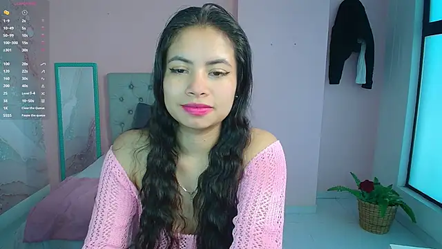 Snapshot of soyzarahtorres chatting on December 14, 5:36 pm soyzarahtorres online show from December 14, 5:36 pm